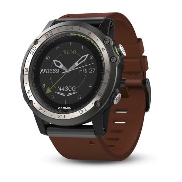 Garmin D2™ Charlie — case dimensions and design