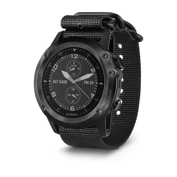 Garmin tactix® Bravo — case dimensions and design